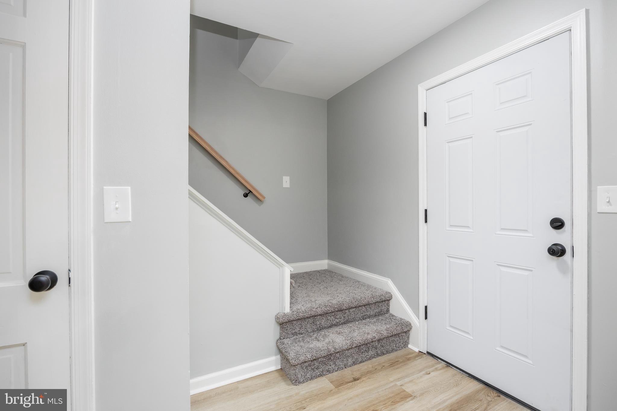 PEMBROKE HILLS - Residential