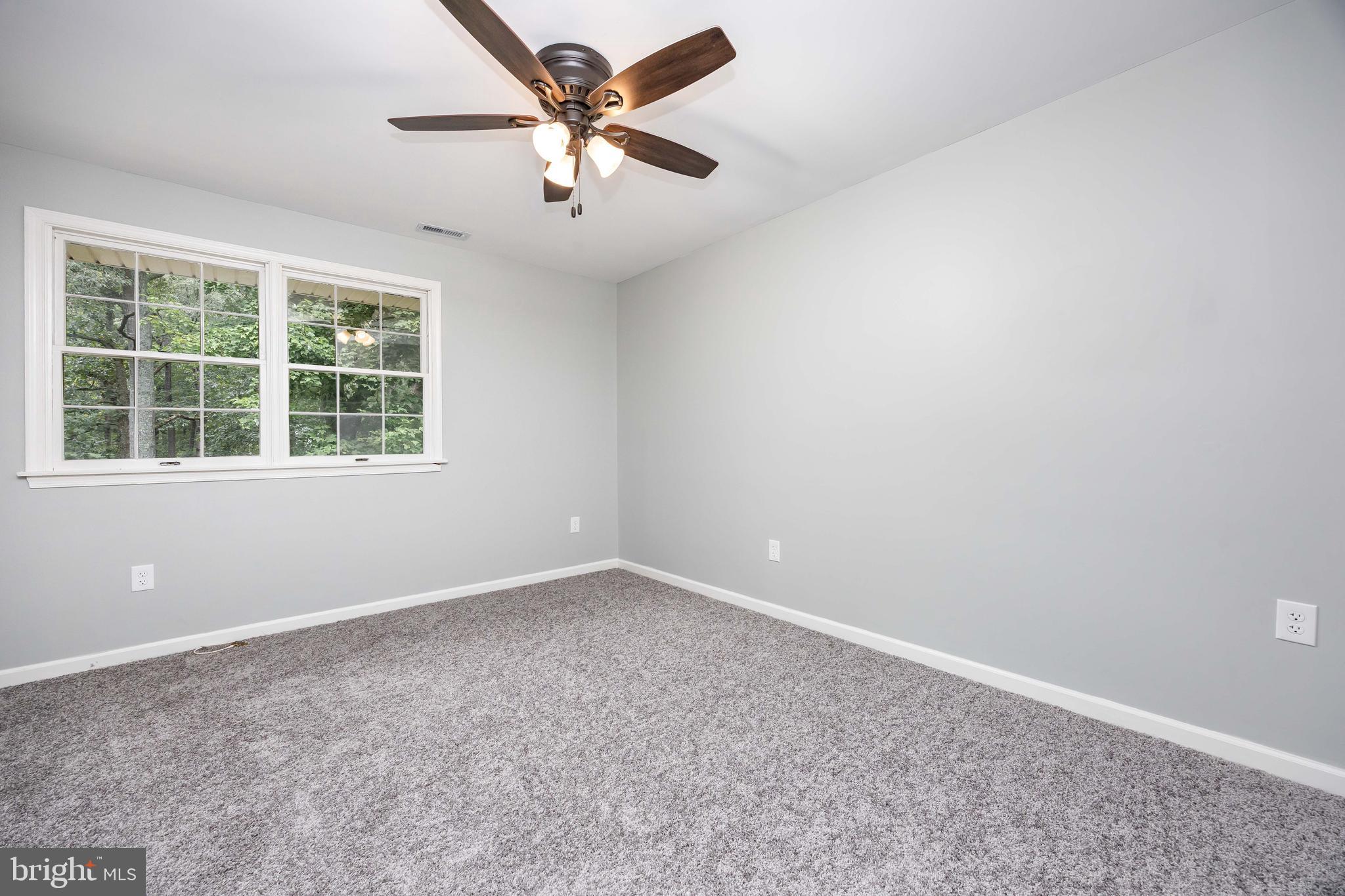 PEMBROKE HILLS - Residential