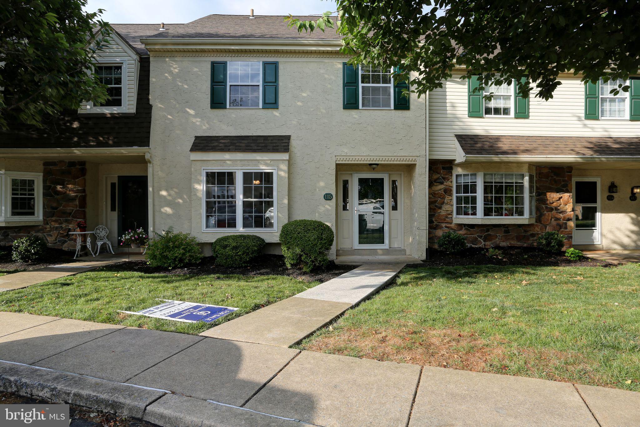 OAK KNOLL - Residential