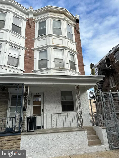 37 S Spray Avenue, Atlantic City, NJ 08401 - MLS#: NJAC2016634