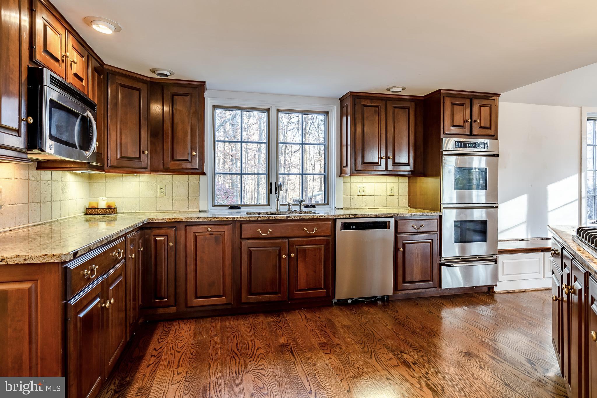 CHESHIRE HUNT - Residential