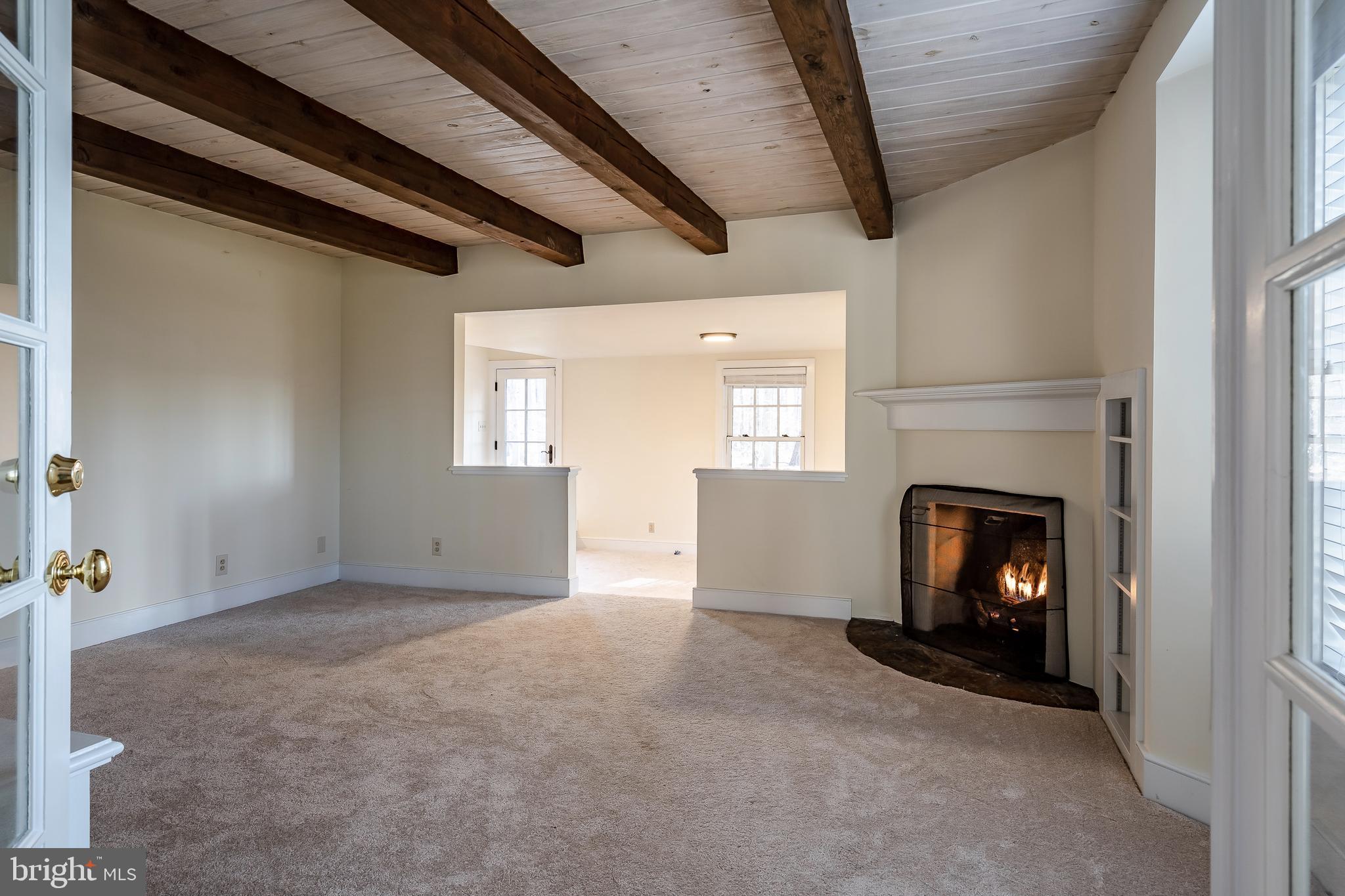 CHESHIRE HUNT - Residential