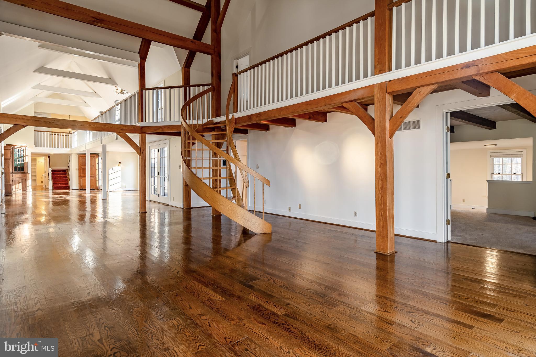 CHESHIRE HUNT - Residential