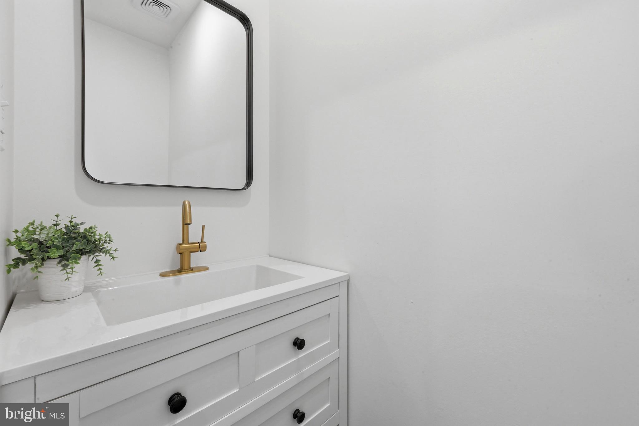 EASTWICK - Residential