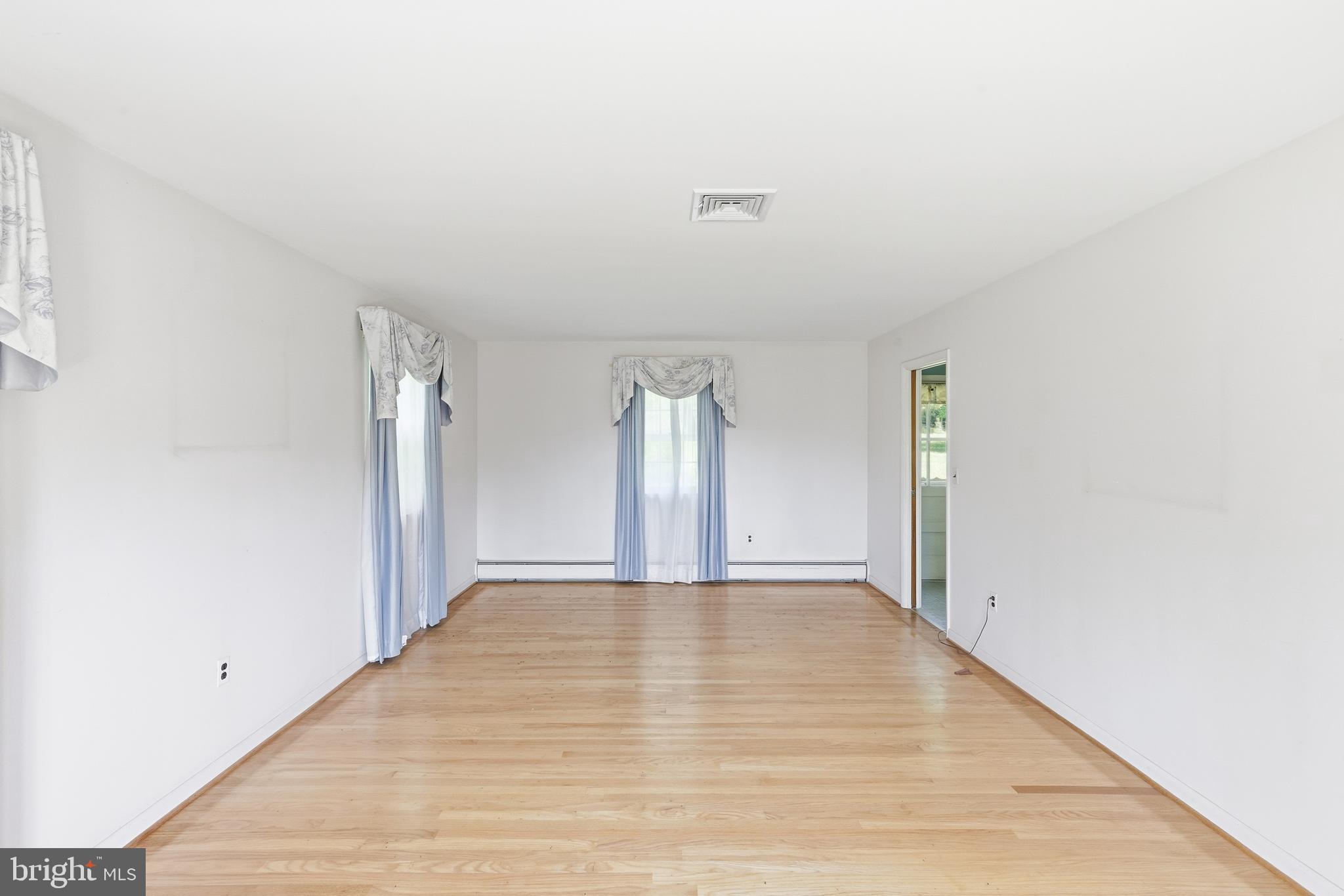GLEN ARM - Residential