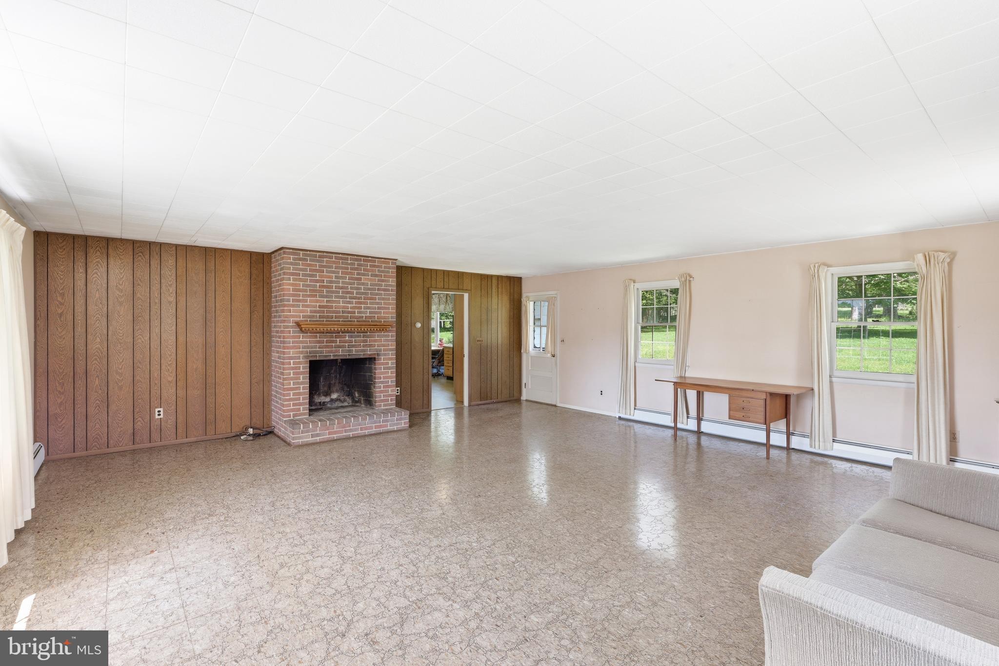 GLEN ARM - Residential