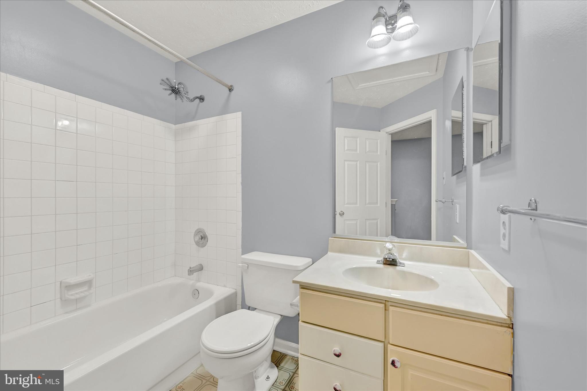 CASTLE STONE AT WHITE MARSH - Residential