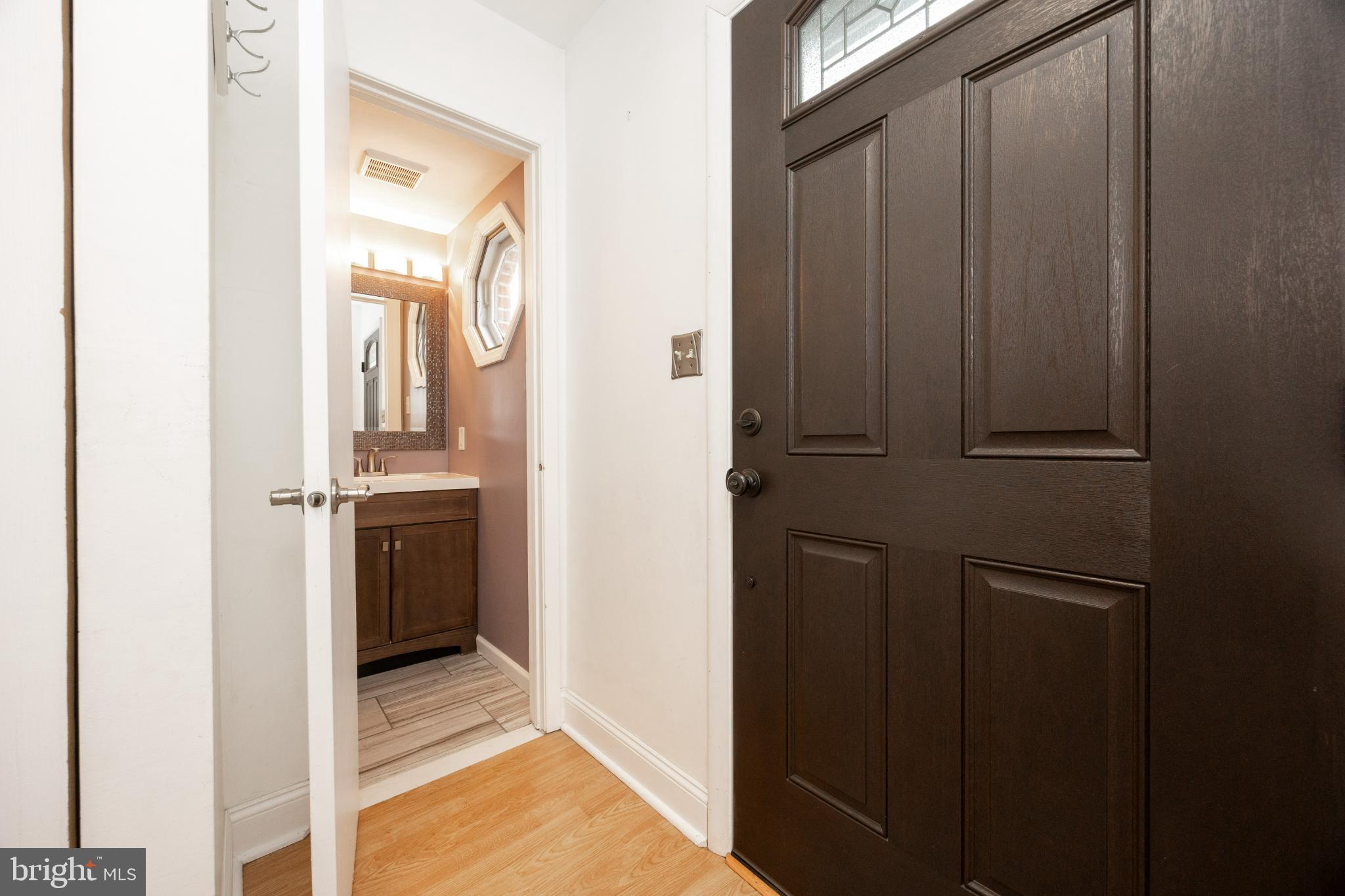 BEAVER RUN KNOLL - Residential