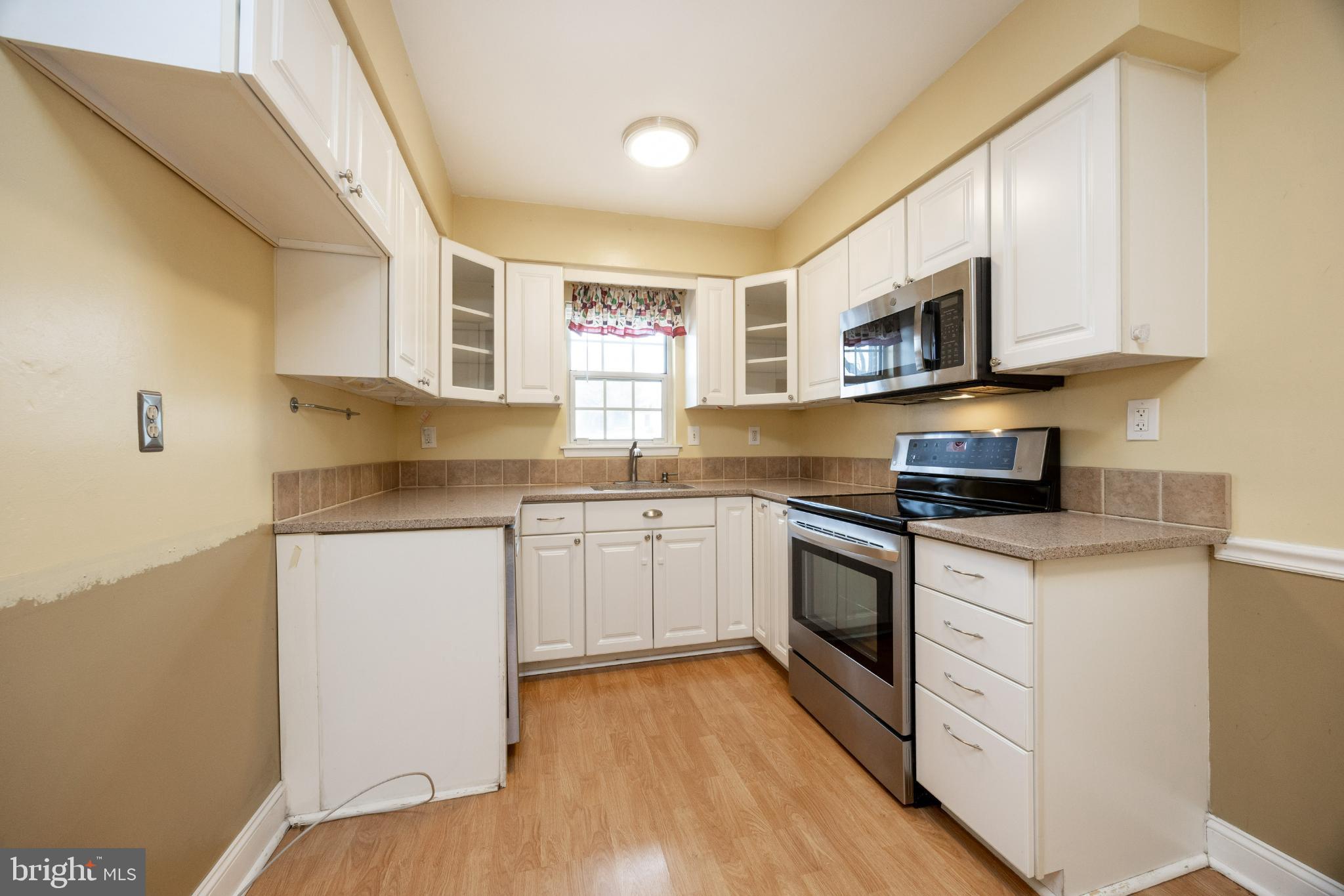 BEAVER RUN KNOLL - Residential