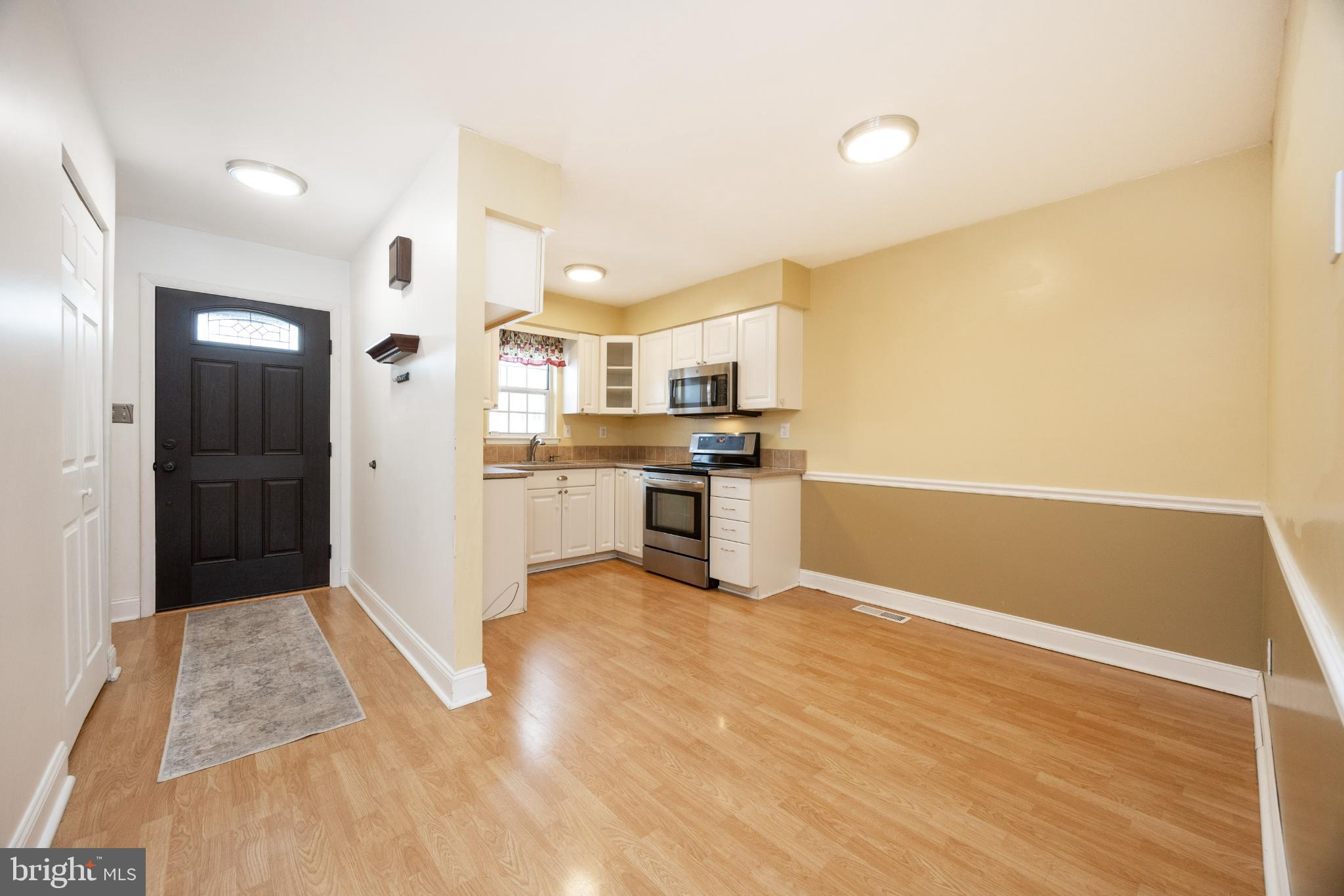 BEAVER RUN KNOLL - Residential