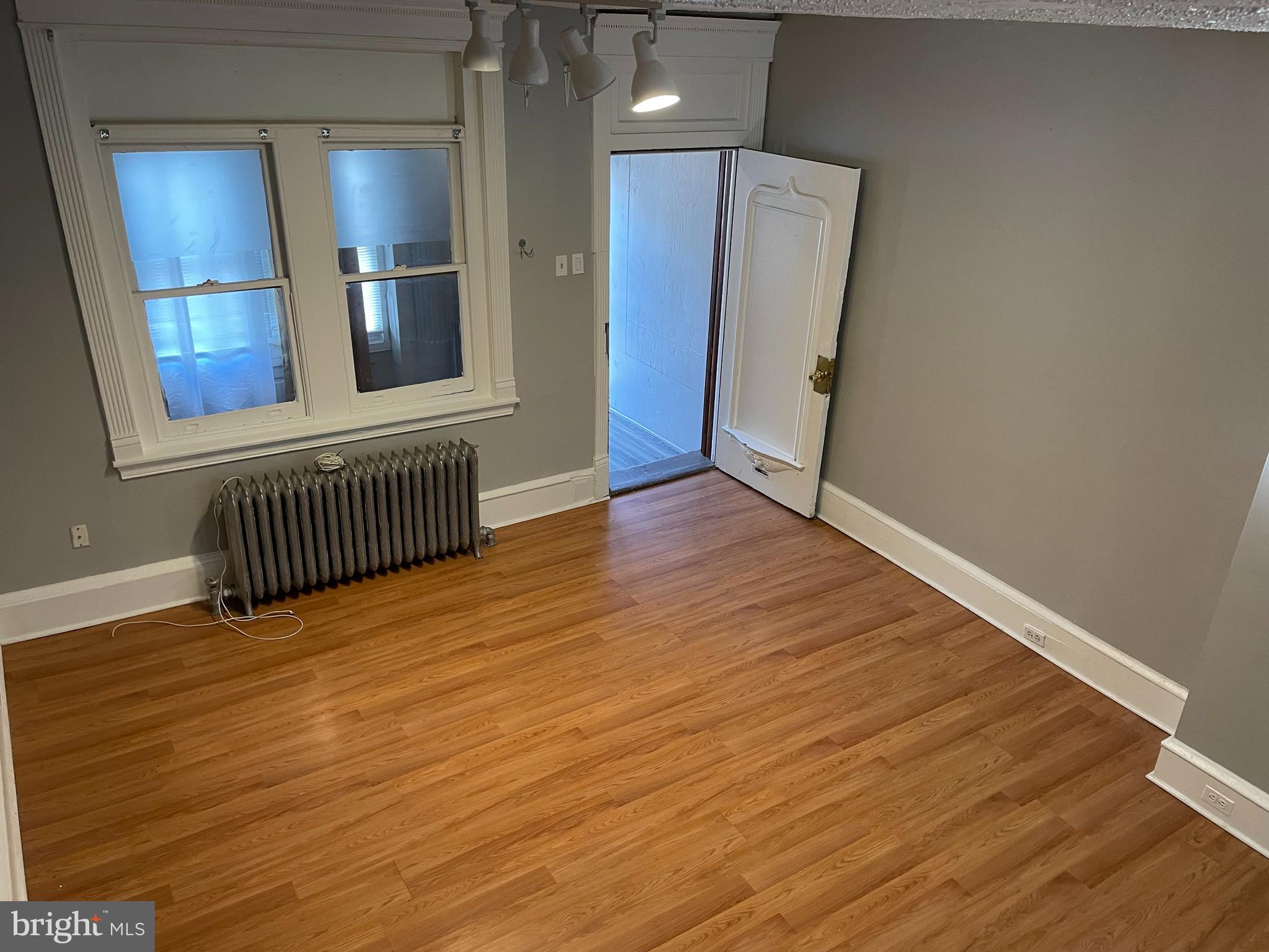 HUNTING PARK - Residential