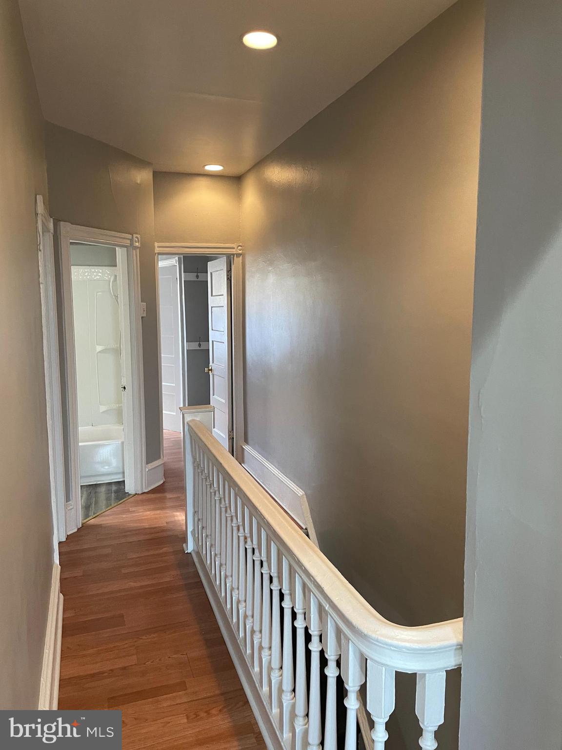 HUNTING PARK - Residential