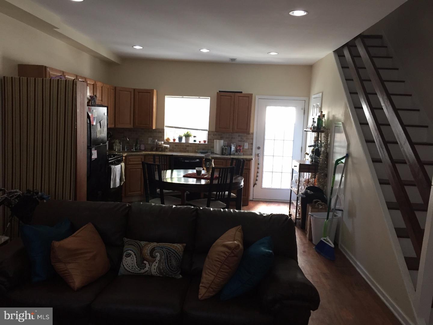 GRADUATE HOSPITAL - Residential Lease