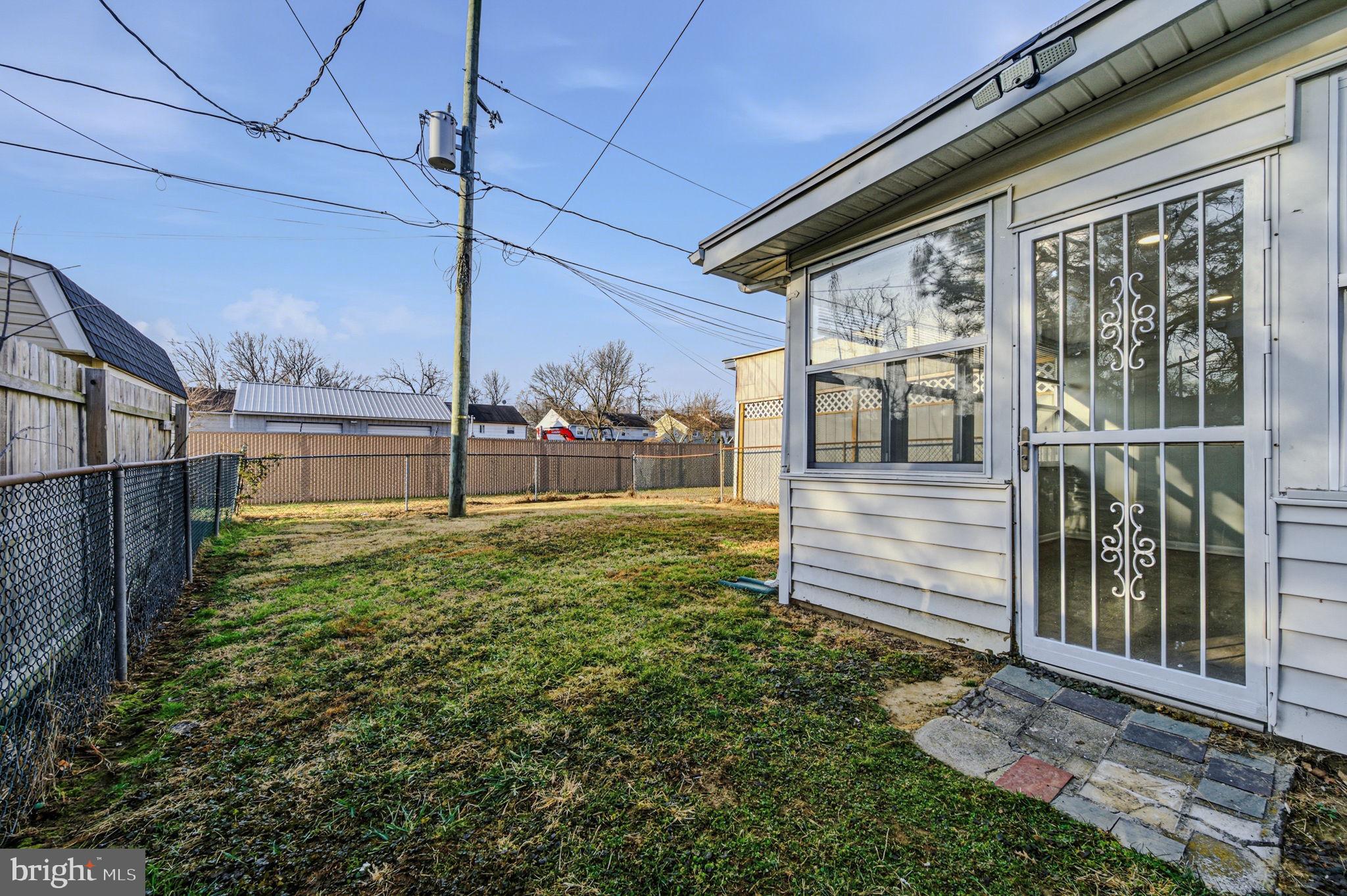 JACQUETTE SQUARE - Residential