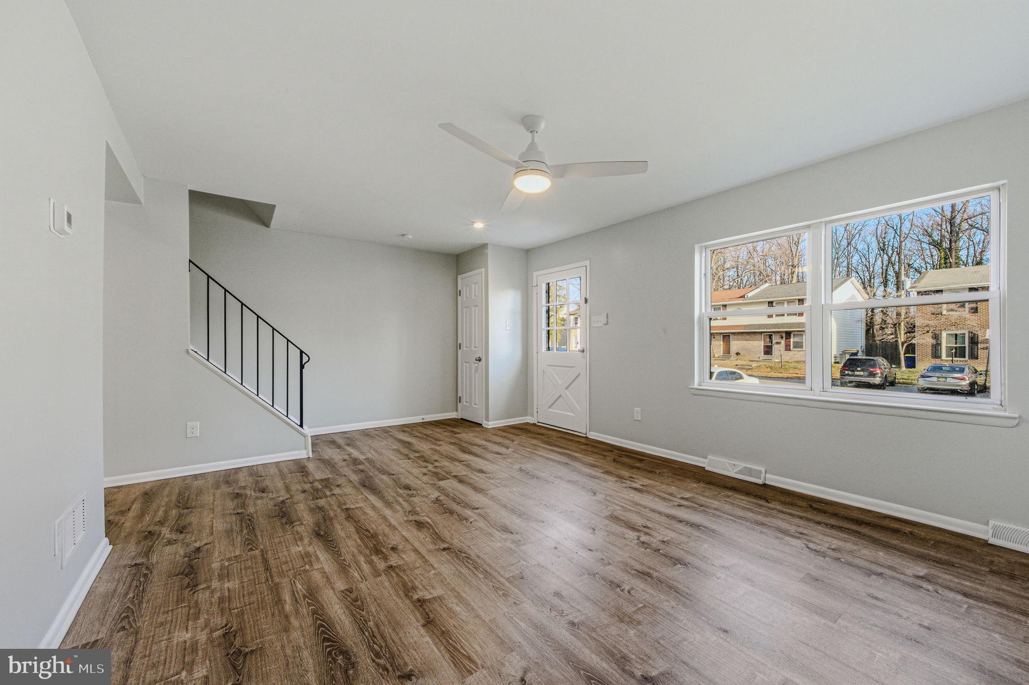 JACQUETTE SQUARE - Residential