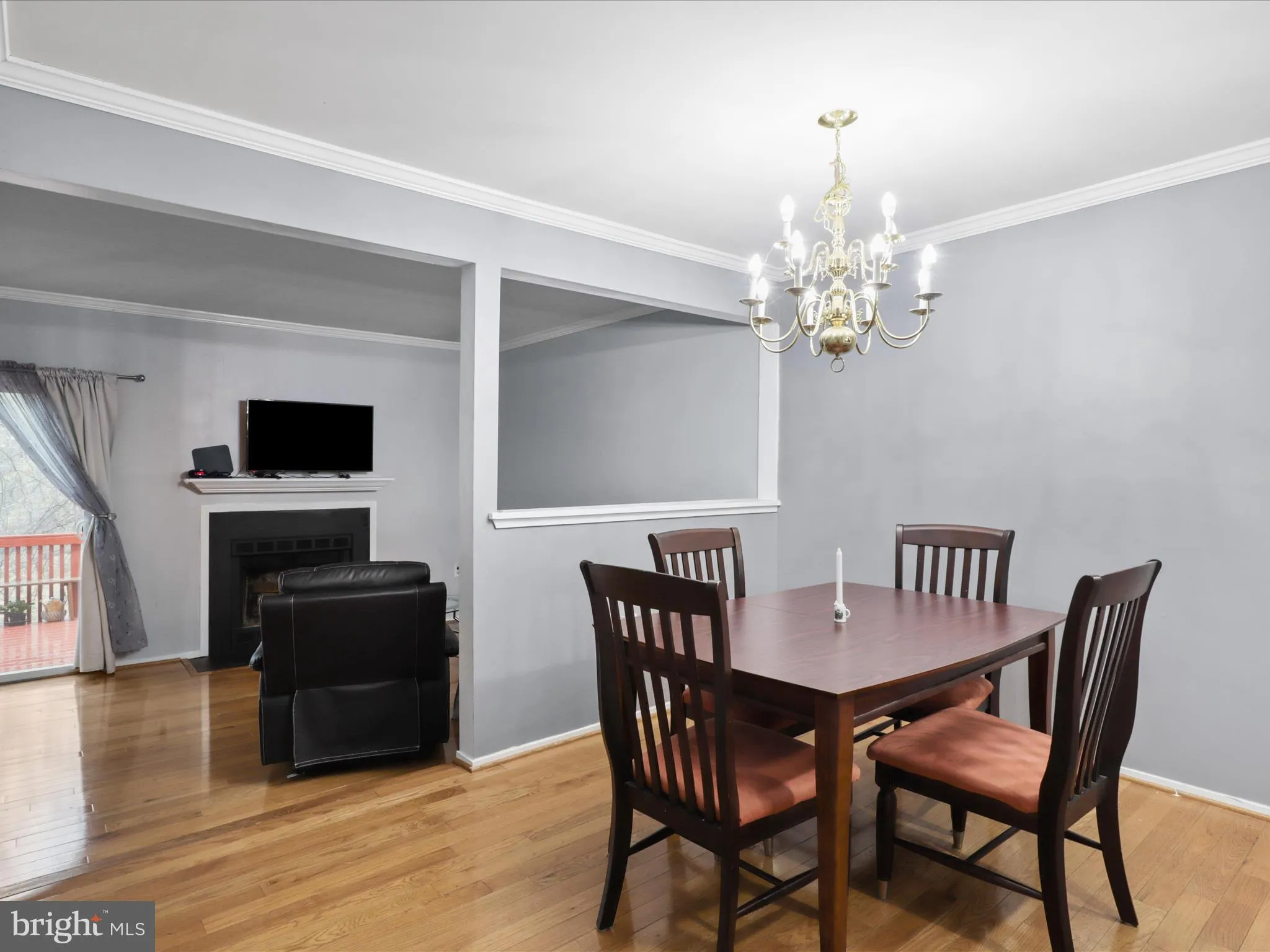 Alexandria, Virginia 22309, United States, 3 Bedrooms Bedrooms, ,3 BathroomsBathrooms,Residential,Coming Soon,97344