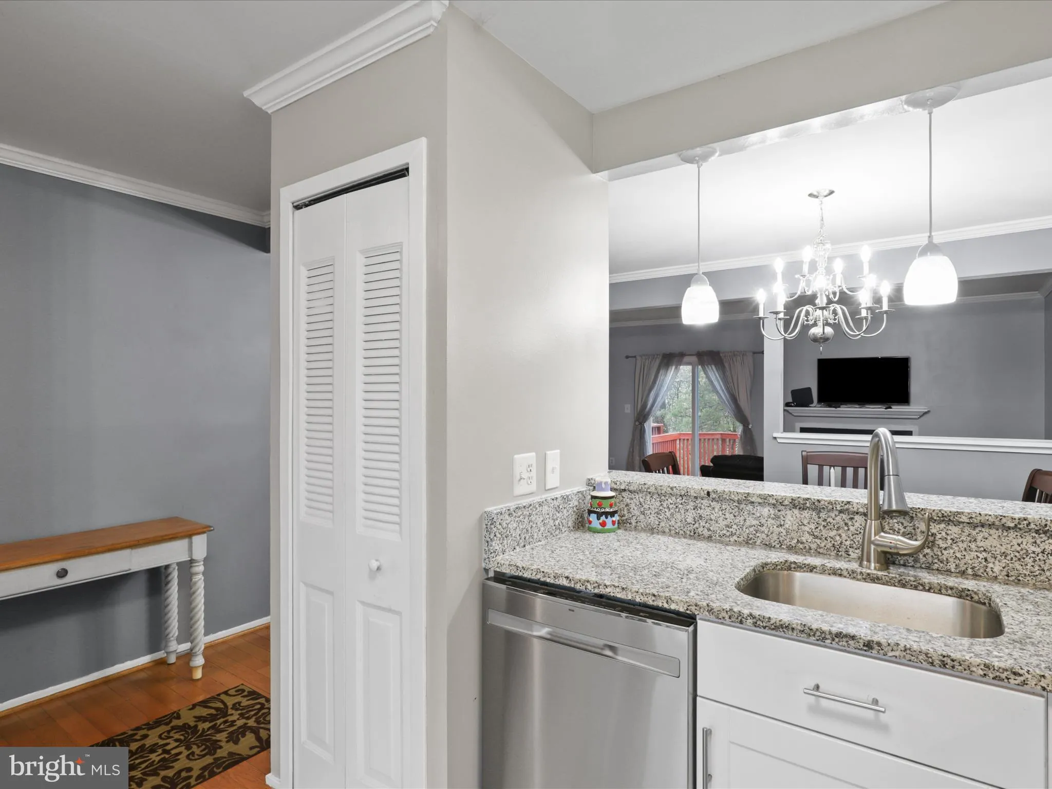 Alexandria, Virginia 22309, United States, 3 Bedrooms Bedrooms, ,3 BathroomsBathrooms,Residential,Coming Soon,97344