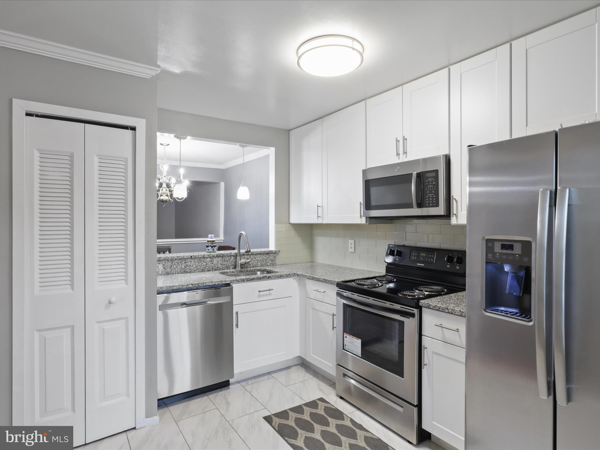 VILLAGES OF MOUNT VERNON - Residential