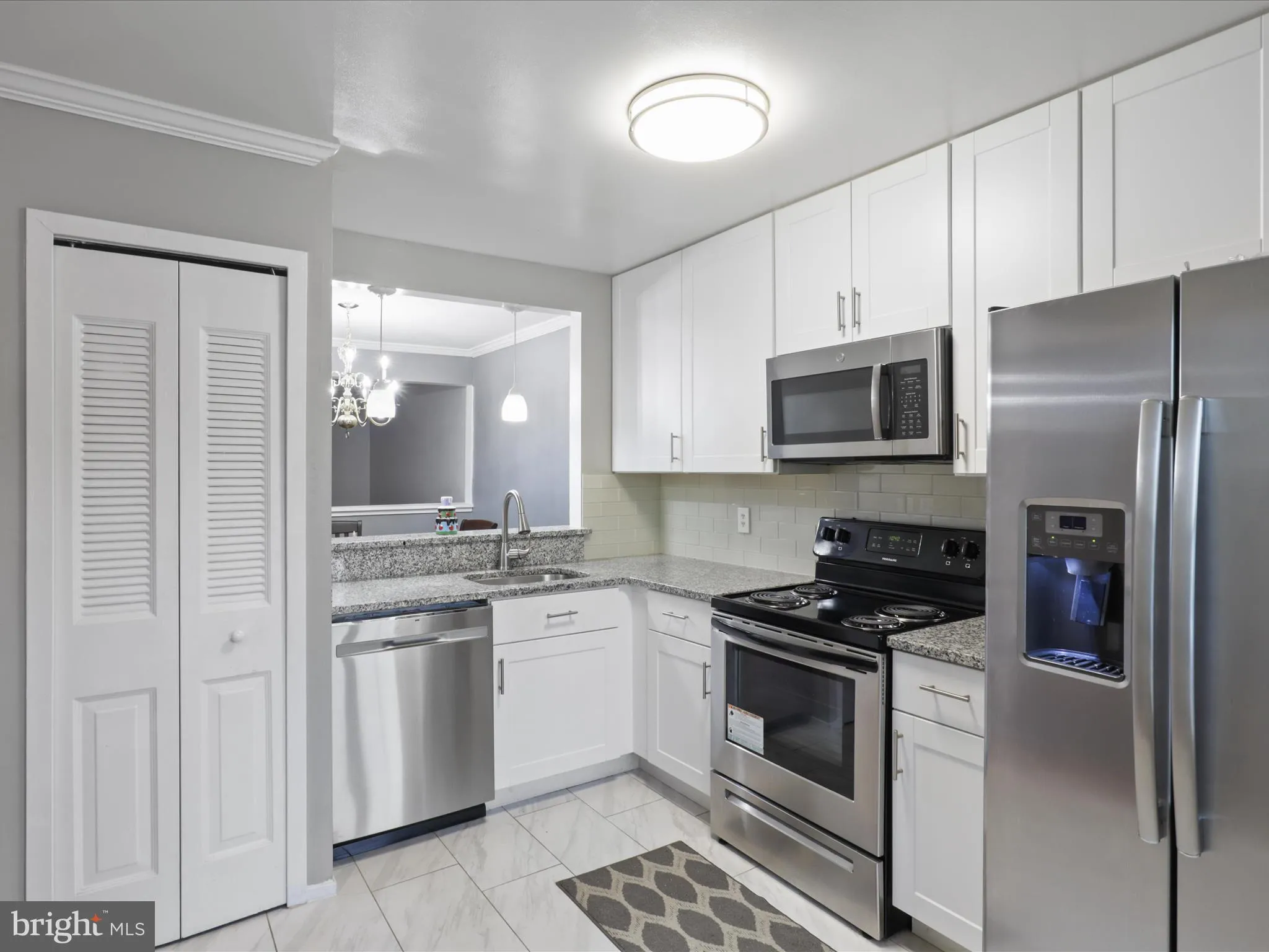 Alexandria, Virginia 22309, United States, 3 Bedrooms Bedrooms, ,3 BathroomsBathrooms,Residential,Coming Soon,97344