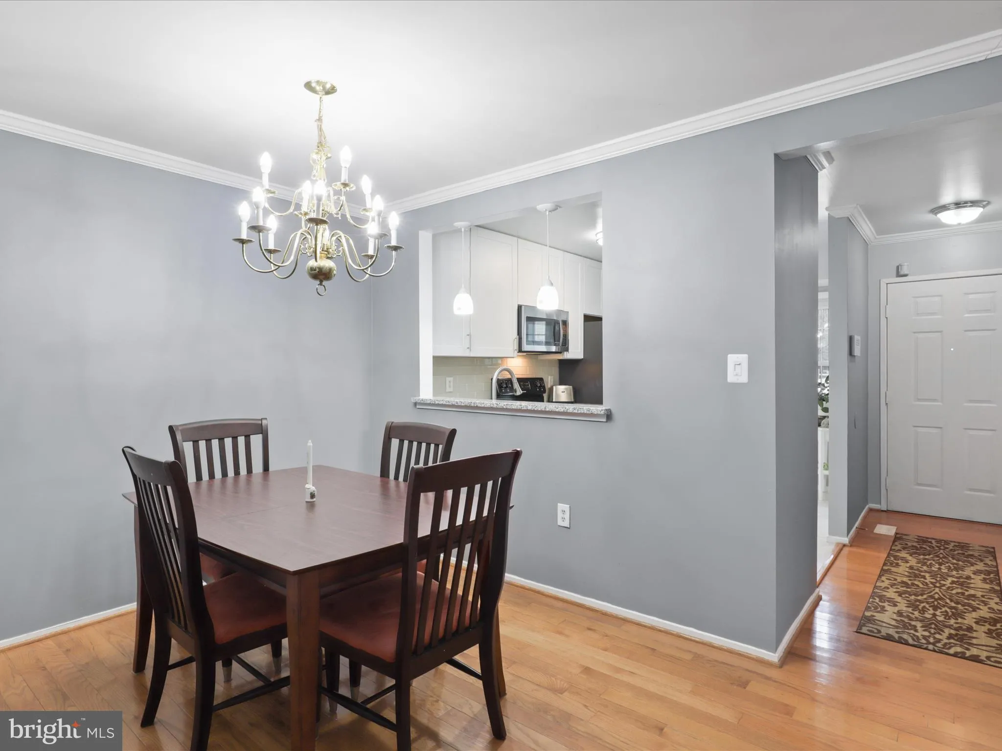 Alexandria, Virginia 22309, United States, 3 Bedrooms Bedrooms, ,3 BathroomsBathrooms,Residential,Coming Soon,97344