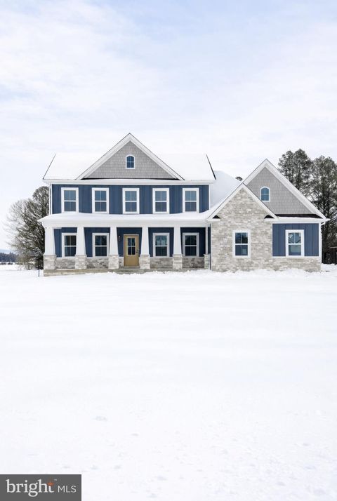 9 MISTLETOE LANE HARPERS FERRY WV 25425