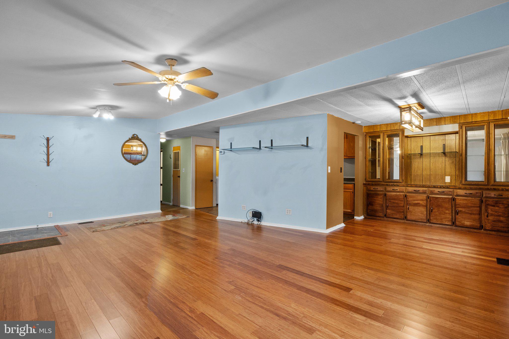 PENNWOOD CROSSING - Residential