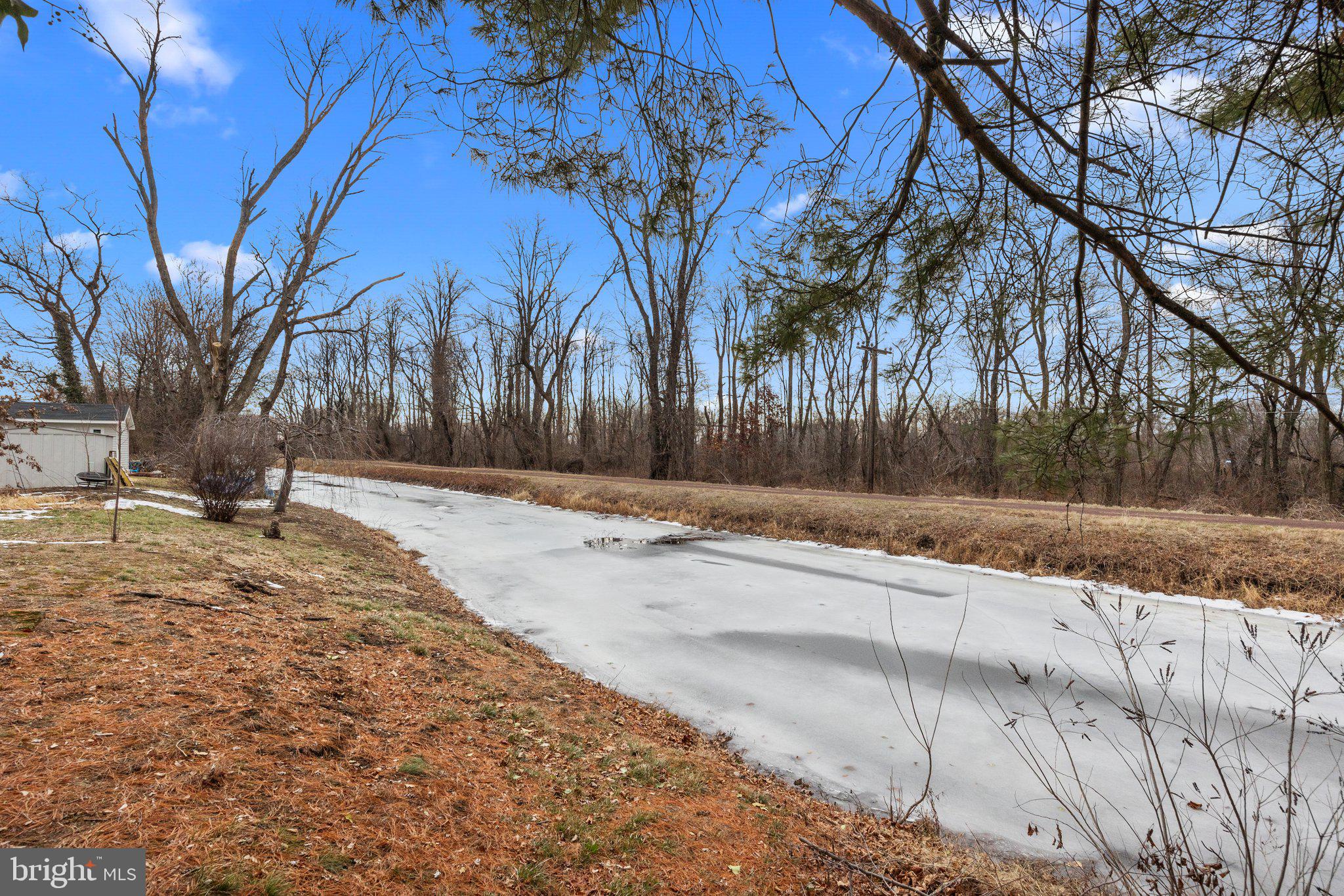 PENNWOOD CROSSING - Residential