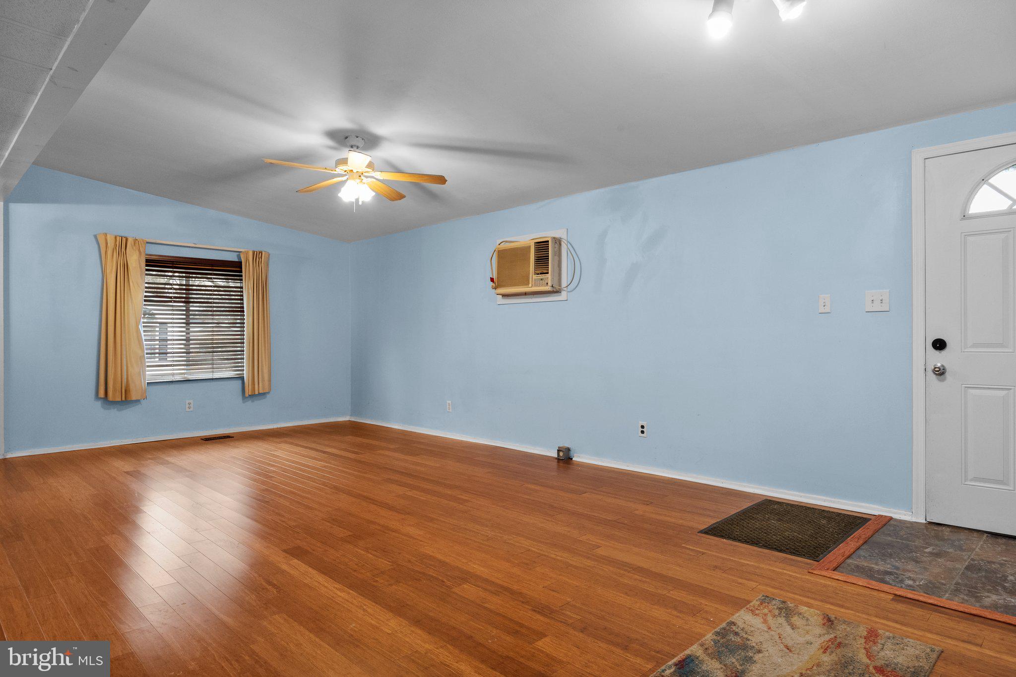 PENNWOOD CROSSING - Residential