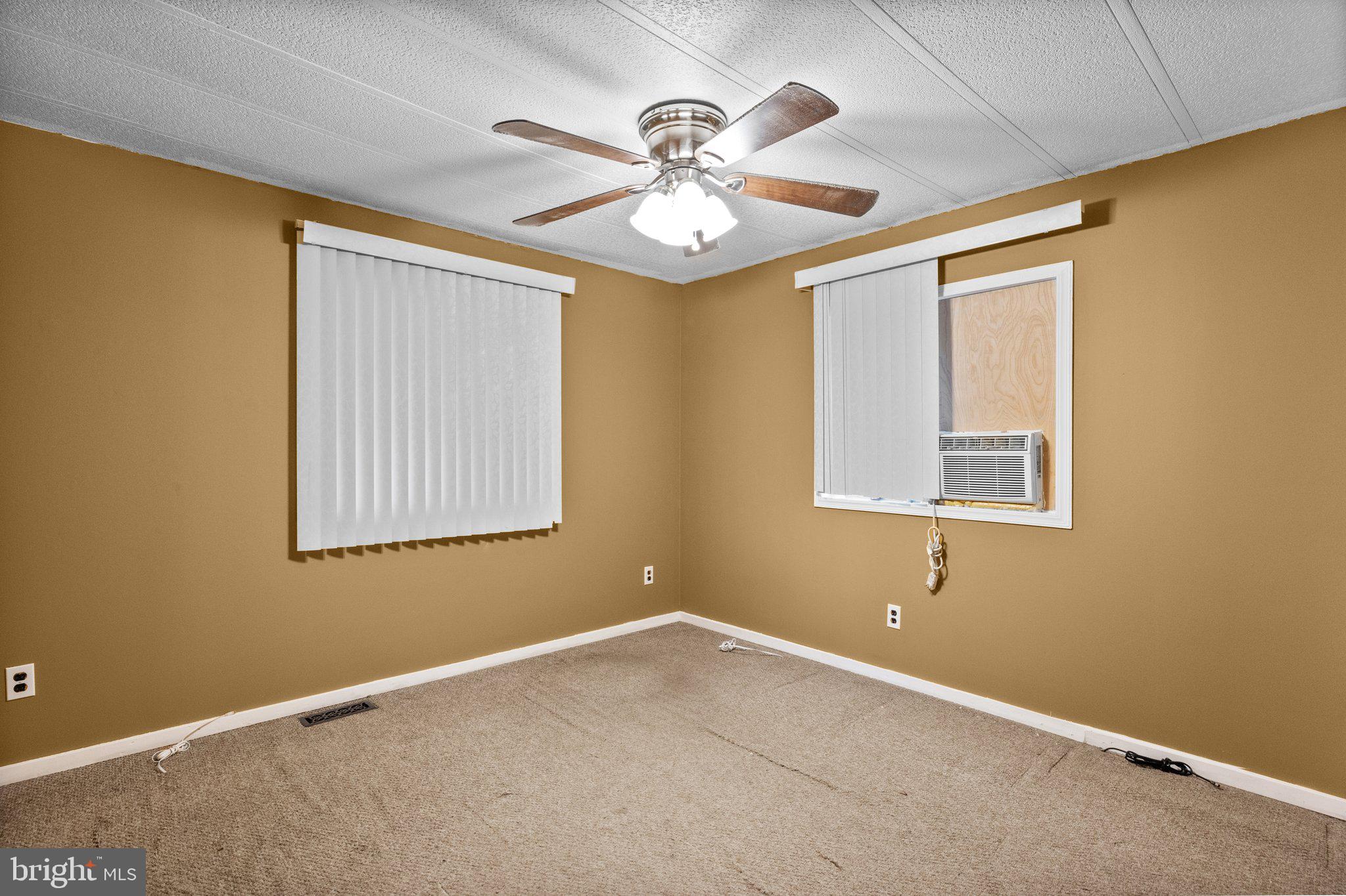 PENNWOOD CROSSING - Residential