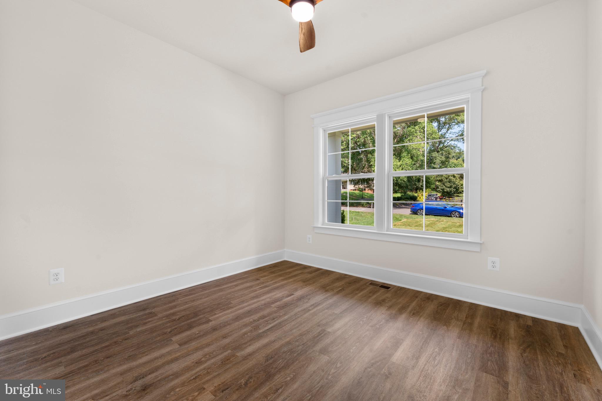 LOCUST HILL - Residential