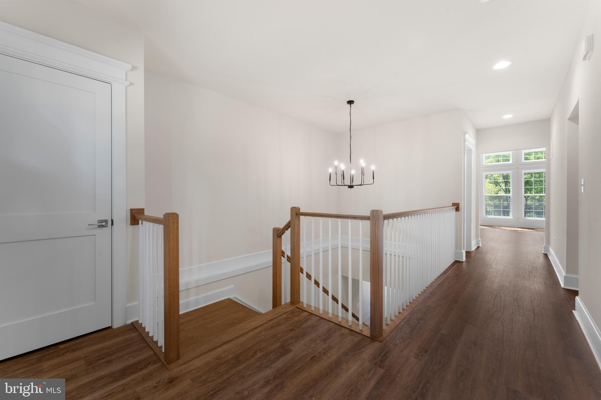 LOCUST HILL - Residential