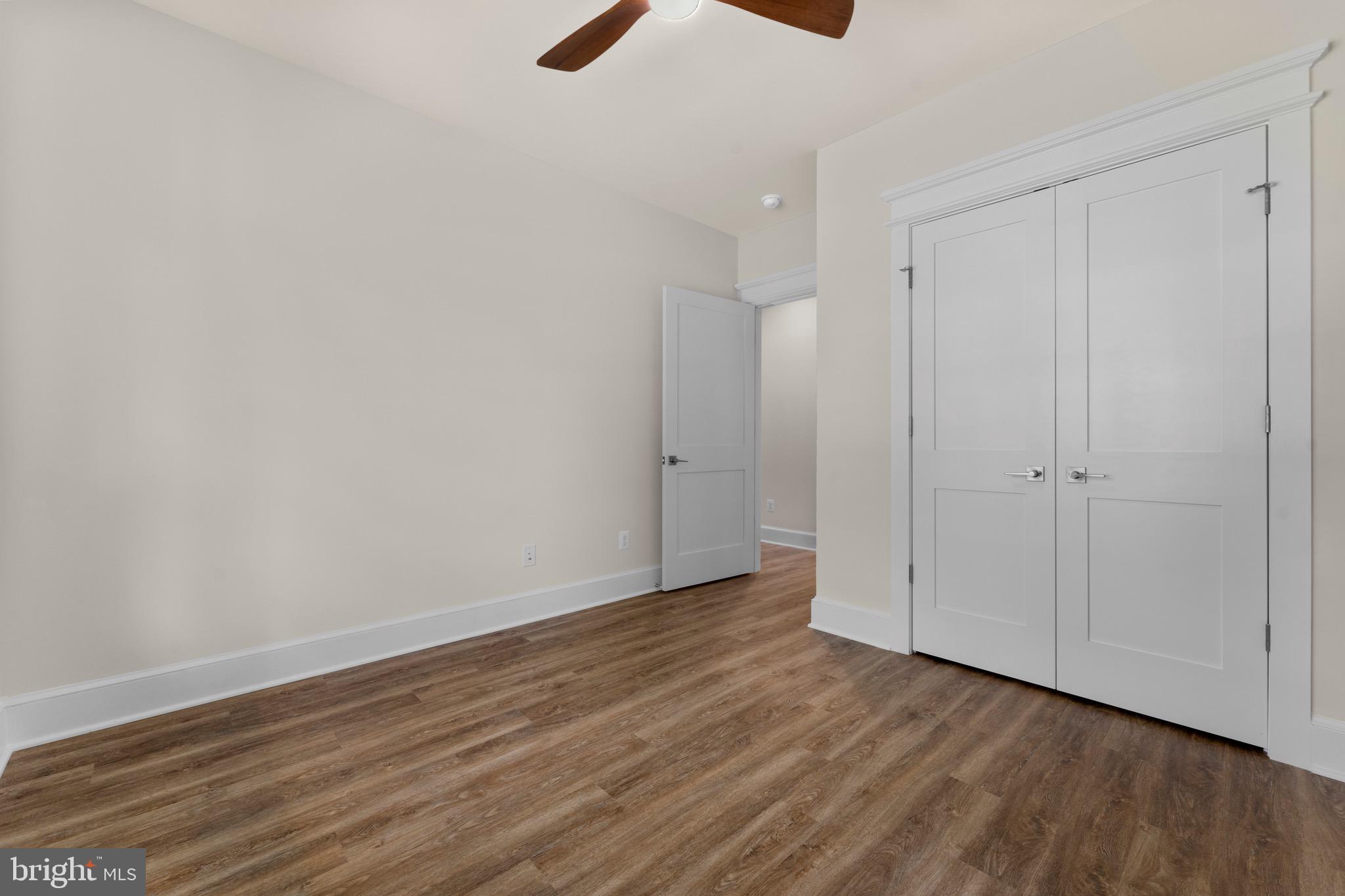 LOCUST HILL - Residential