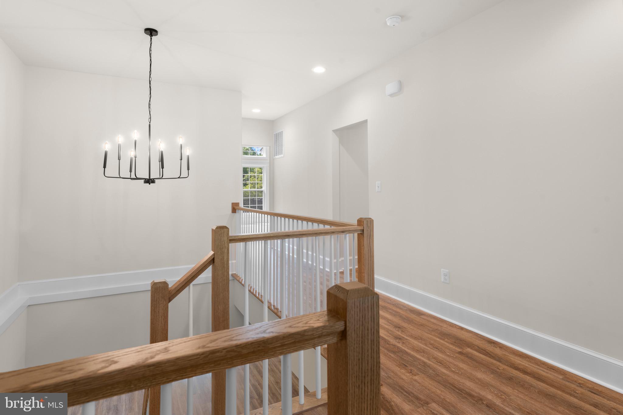 LOCUST HILL - Residential