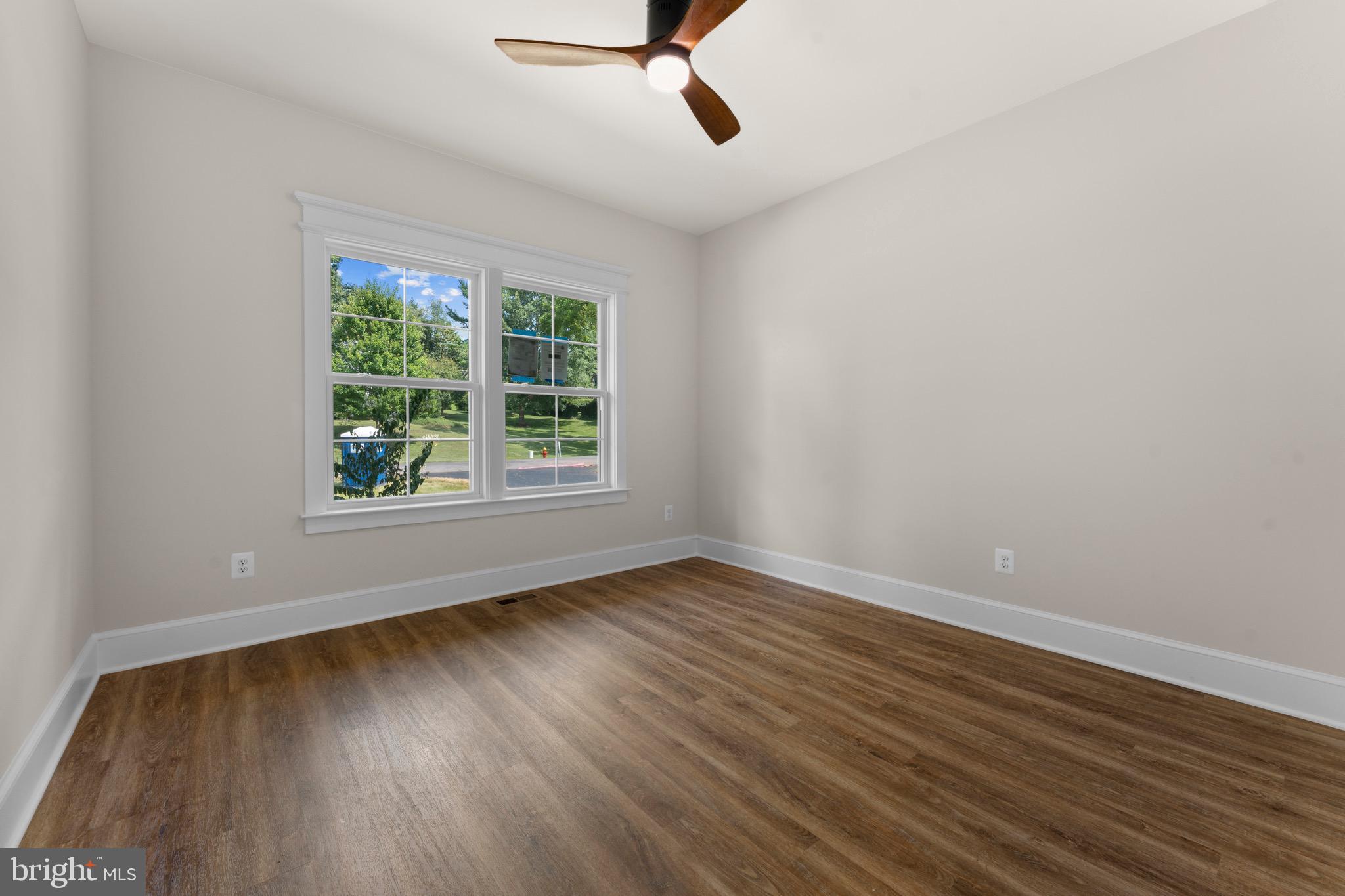 LOCUST HILL - Residential