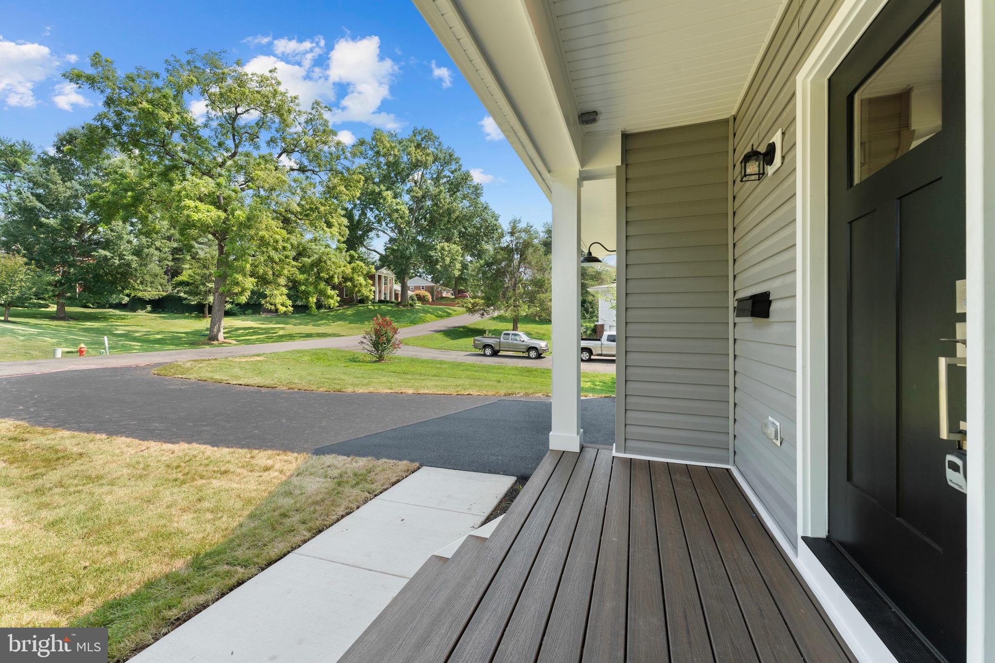 LOCUST HILL - Residential