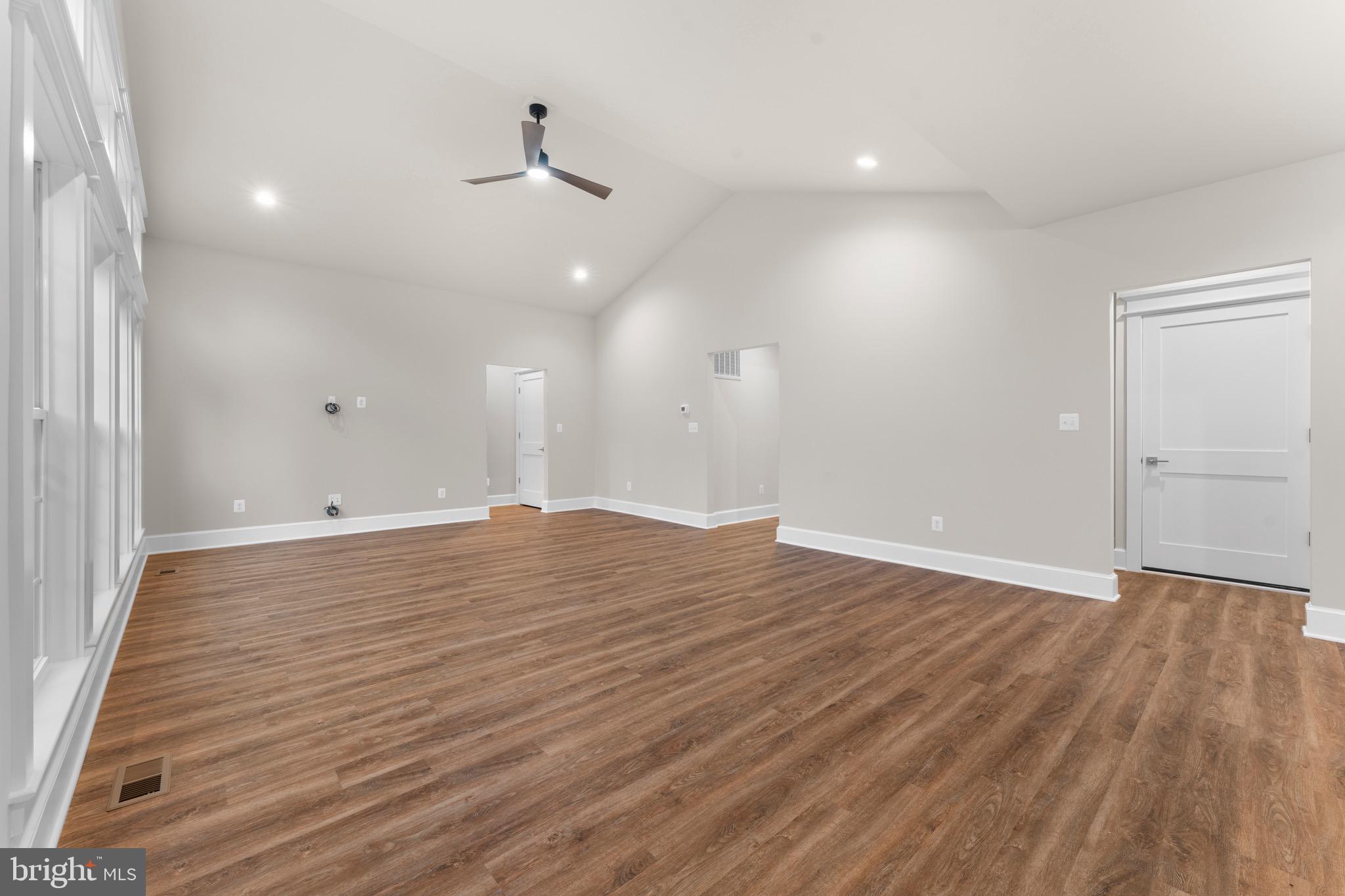 LOCUST HILL - Residential