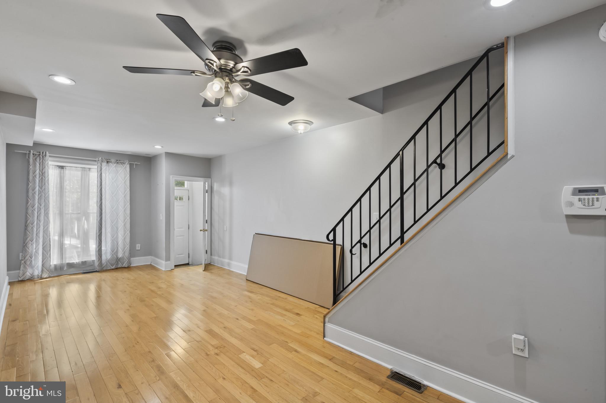 250 S HIGHLAND AVENUE