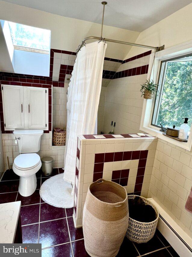 BURTONSVILLE - Residential