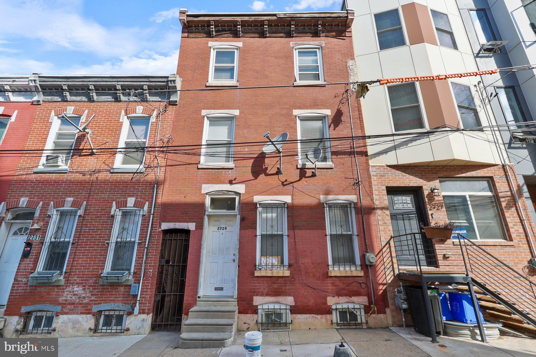 2729 W STILES STREET