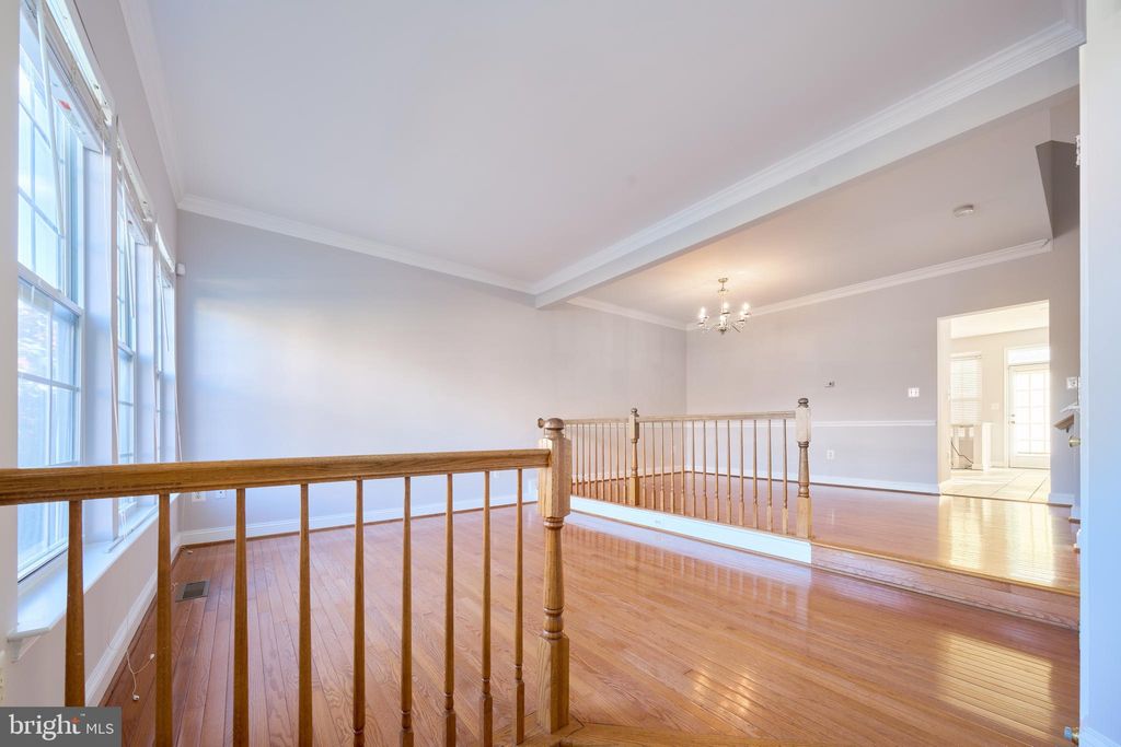 Photo of 685 Springhouse Square SE, LEESBURG, VA 20175 (MLS # VALO2109222)
