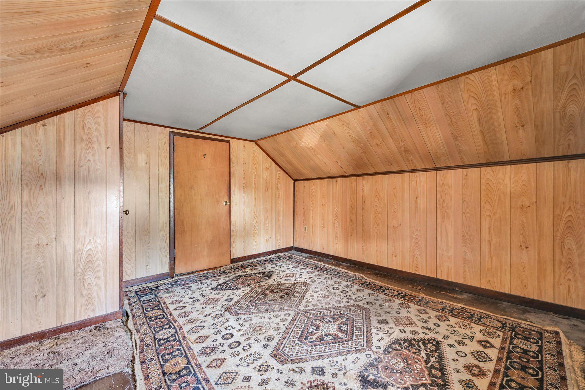 POTTSVILLE - Residential