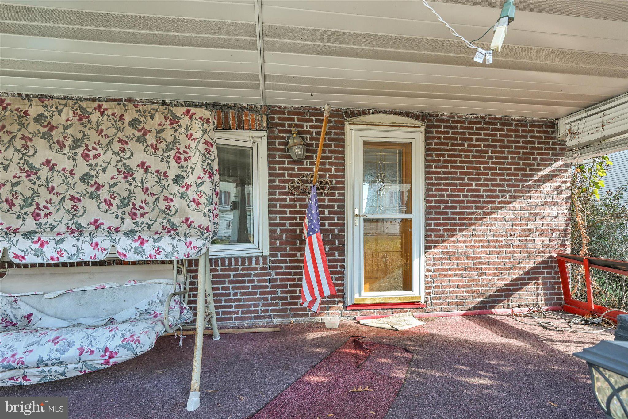 POTTSVILLE - Residential