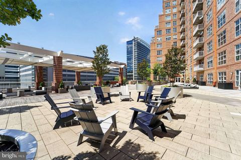 Tiny photo for 250 President Street #805, BALTIMORE, MD 21202 (MLS # MDBA2216470)