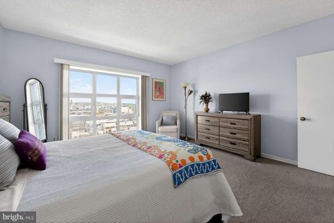 Tiny photo for 250 President Street #805, BALTIMORE, MD 21202 (MLS # MDBA2216470)