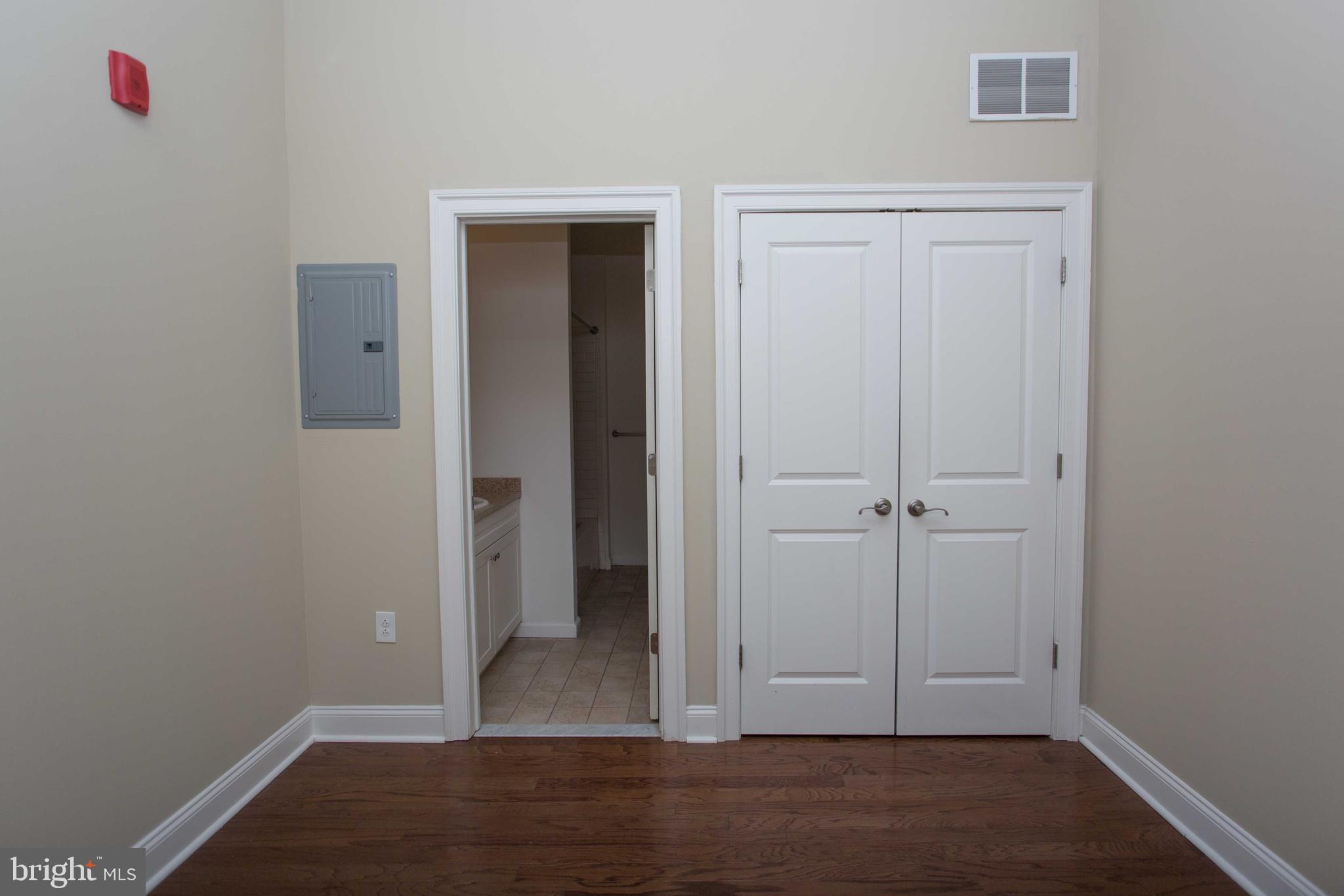 RITTENHOUSE SQUARE - Residential Lease