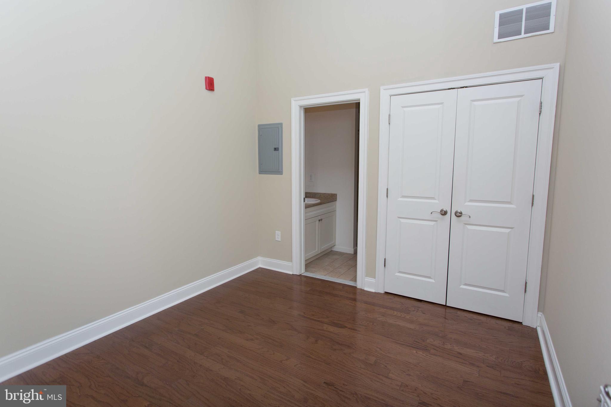 RITTENHOUSE SQUARE - Residential Lease