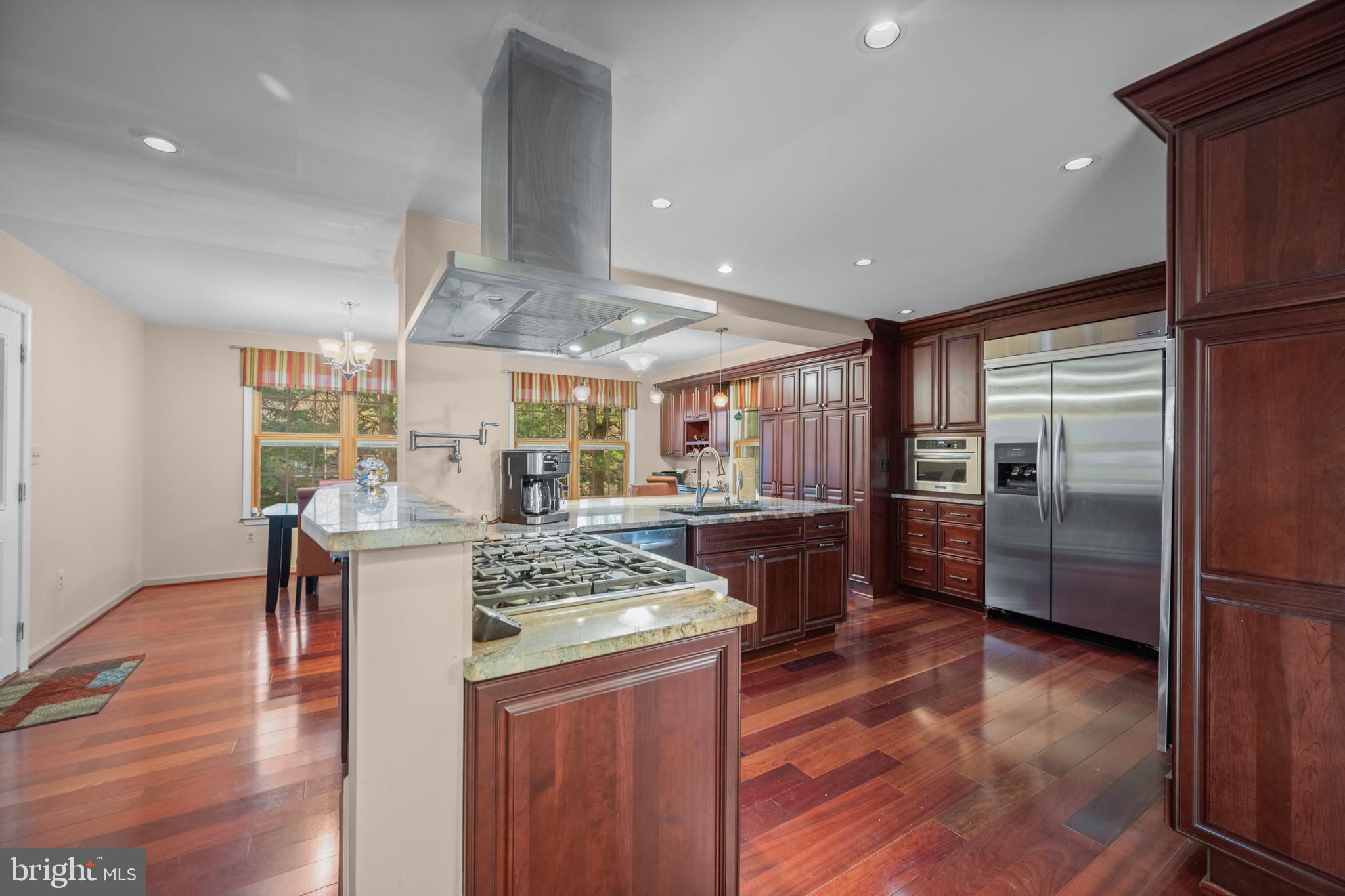 DORSEY SEARCH - Residential