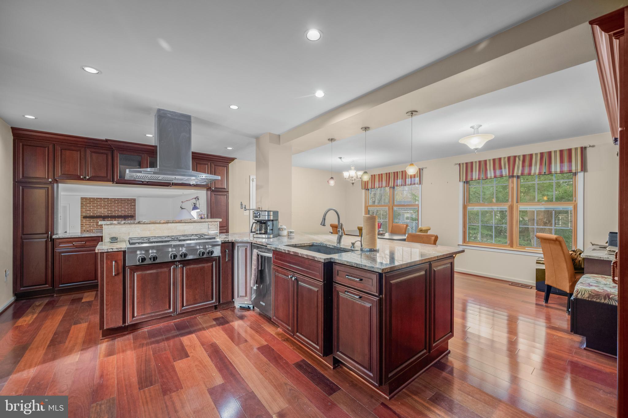 DORSEY SEARCH - Residential