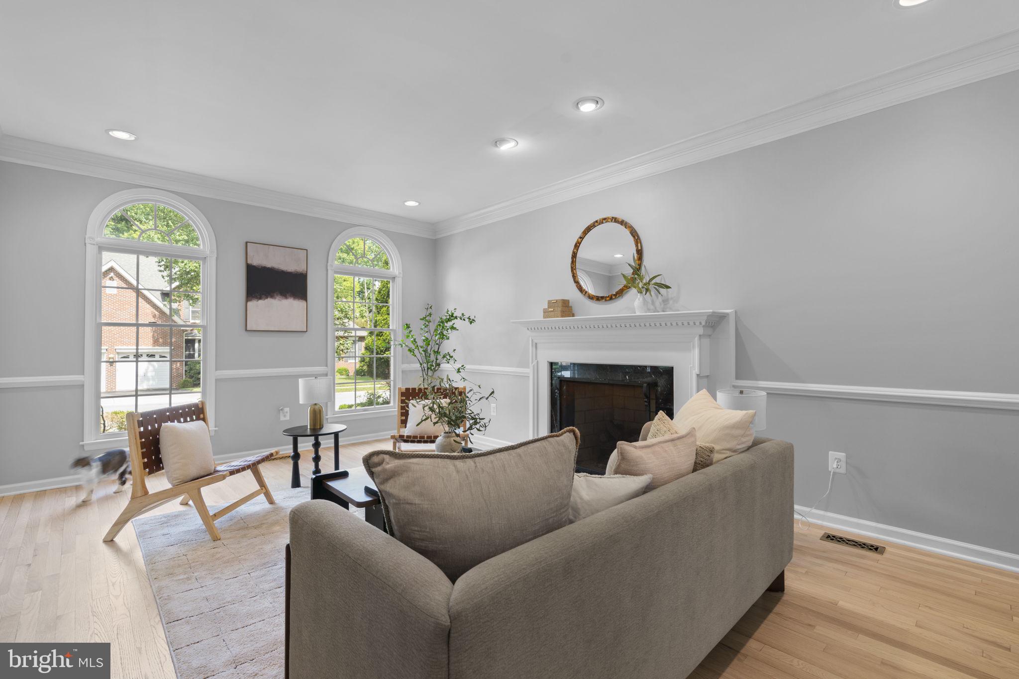 7036 RIVER OAK COURT