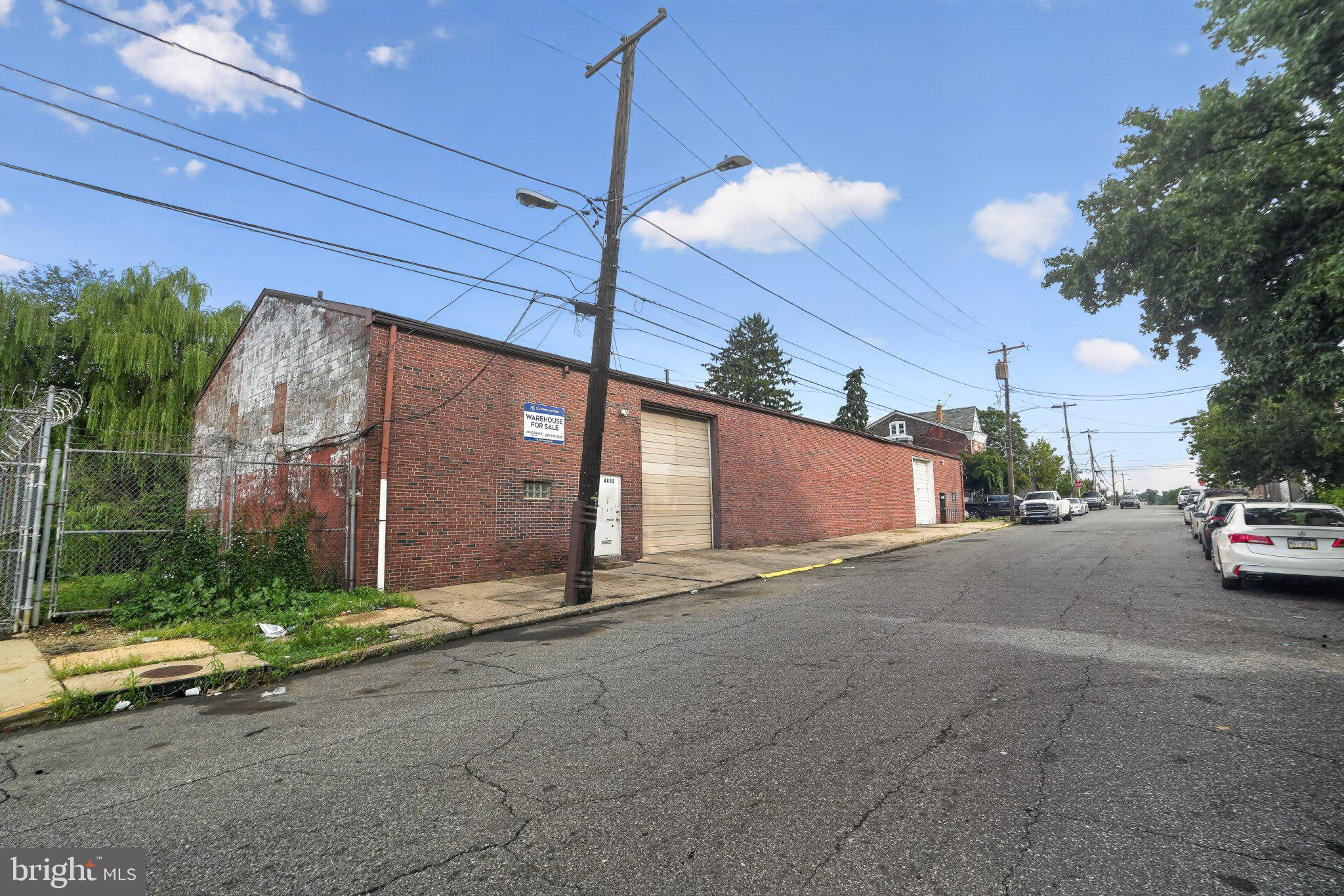 4832 6TH STREET